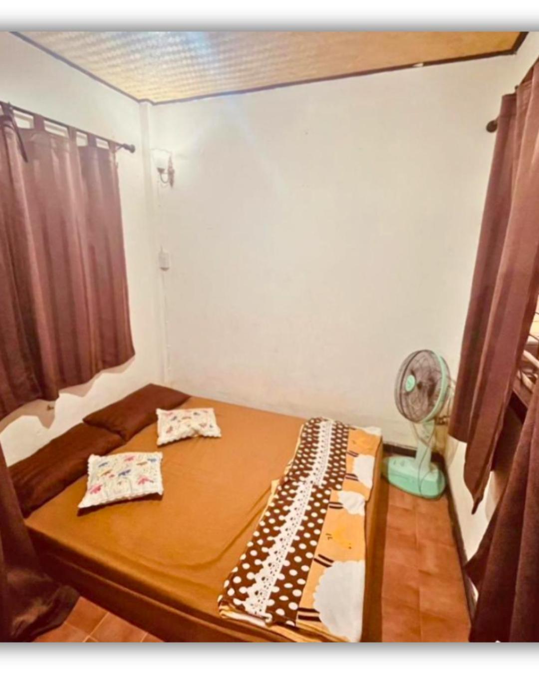 Hug Glur House Tour And Hostel (Adults Only) Chiang Mai Eksteriør bilde